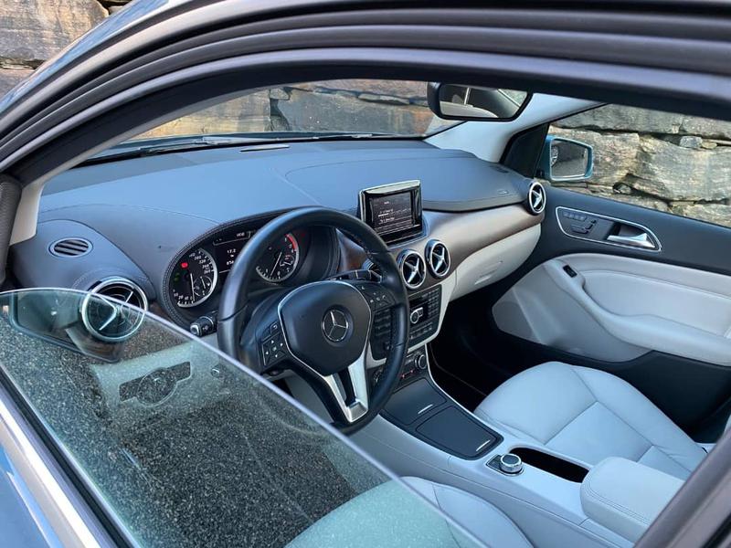 Mercedes-Benz 100 D • 2012 • 190,000 km 2