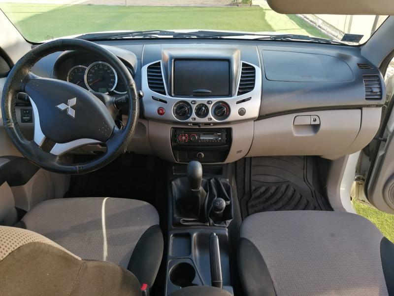 Mitsubishi L200 Pick up • 2013 • 123,502 km 8