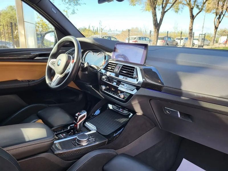 BMW X3 • 2019 • 42,000 km 11