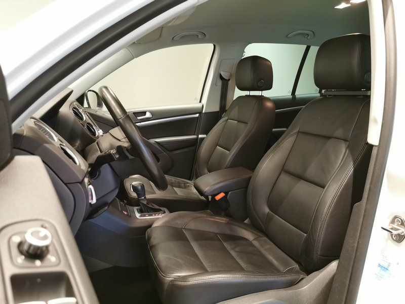 Volkswagen Tiguan • 2013 • 103,000 km 2