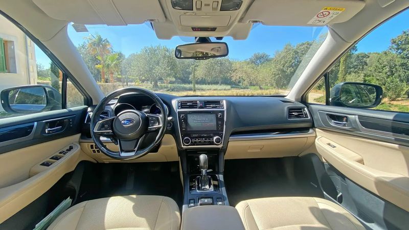 Subaru Outback • 2018 • 98,000 km 7