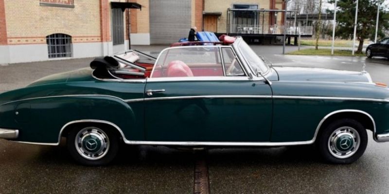 Mercedes-Benz 200 - 300 • 1962 • 68,900 km 4