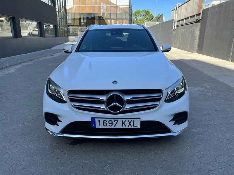 Mercedes-Benz GLC-Class • 2019 • 56,000 km 3