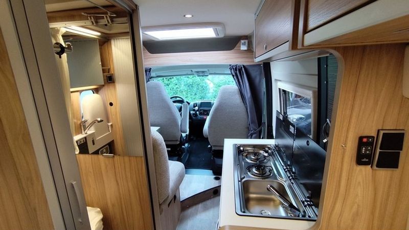 Fiat Ducato • 2019 • 86,061 km 11