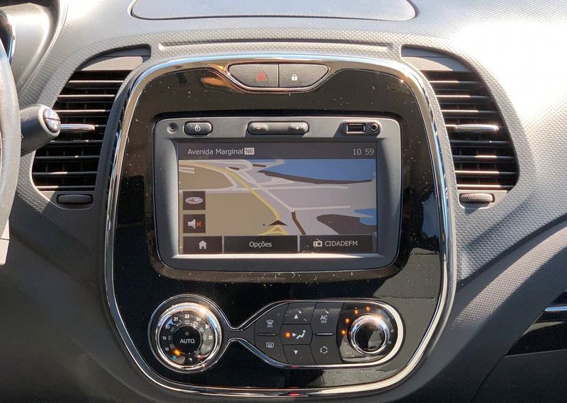 Renault Captur • 2014 • 60,000 km 5