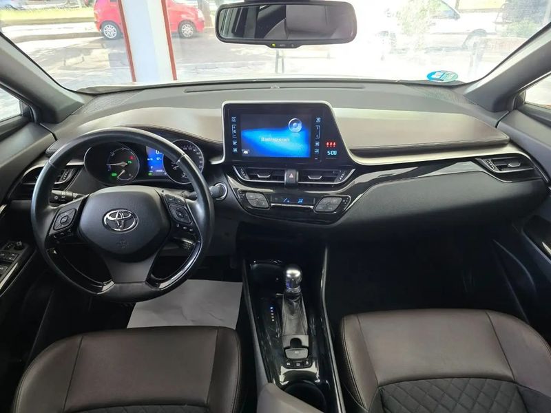 Toyota C-HR • 2017 • 113,532 km 7