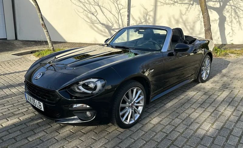 Fiat 124 Spider • 2018 • 42,000 km 2