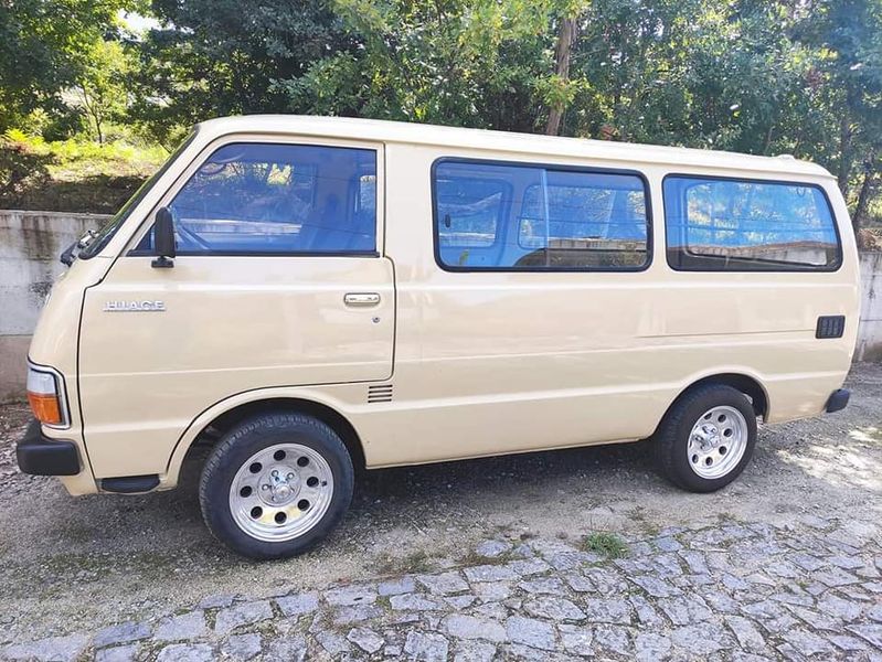 Toyota Hiace • 1990 • 148,000 km 1