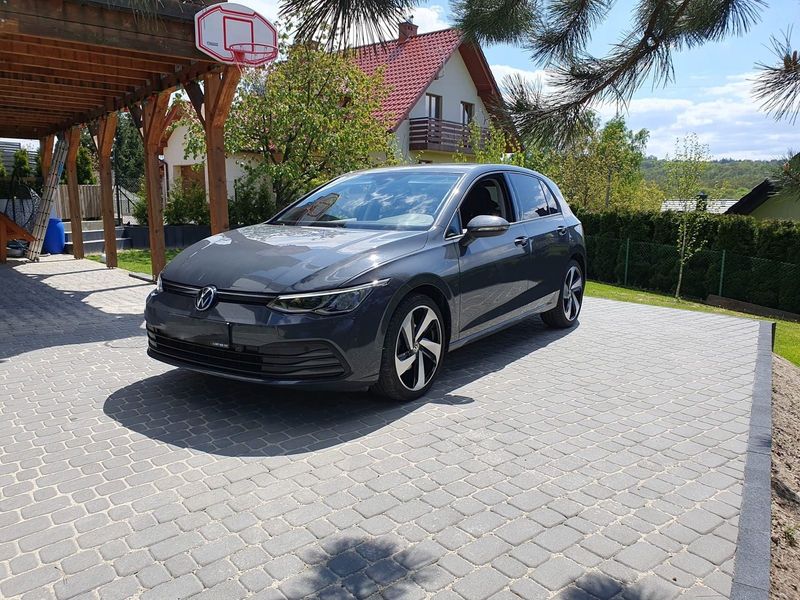 Volkswagen Golf • 2020 • 38,000 km 2