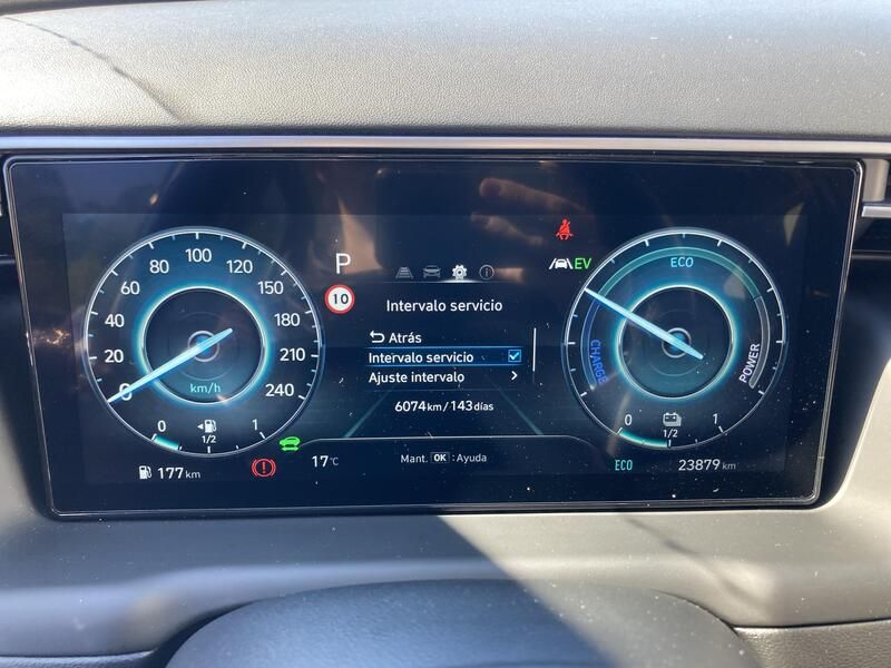 Hyundai Tucson • 2024 • 23,500 km 35