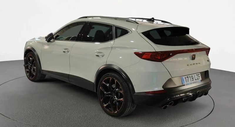 Seat Leon • 2022 • 71,558 km 2