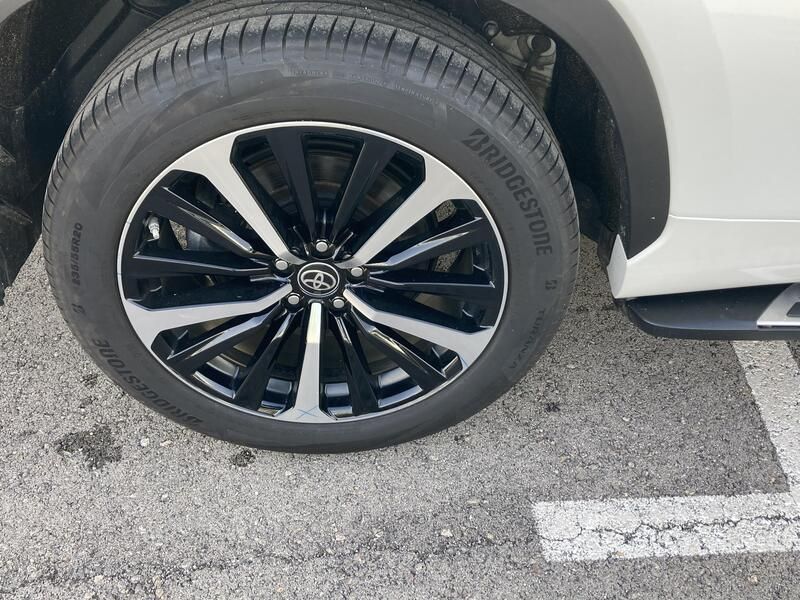 Toyota Highlander Hybrid • 2022 • 46,424 km 5