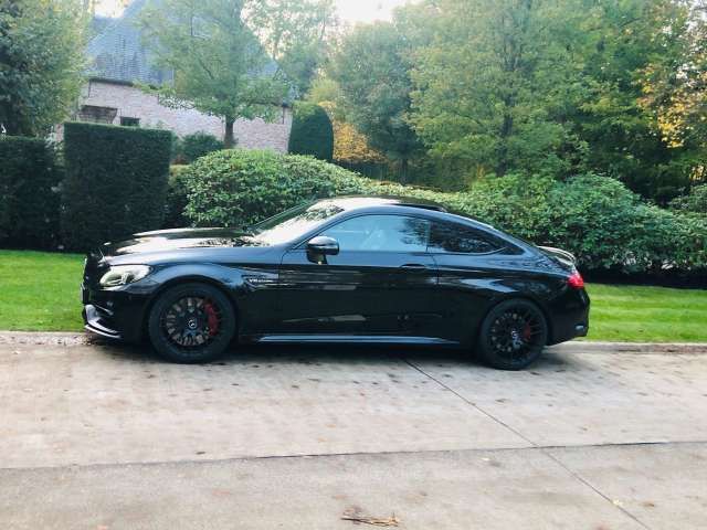 Mercedes-Benz C-Class • 2016 • 42,880 km 6