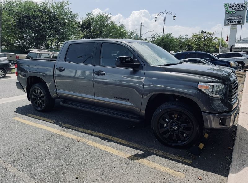 Toyota Tundra • 2021 • 9,399 mi 1