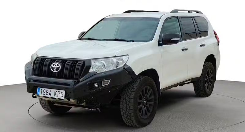 Toyota Land Cruiser • 2018 • 136,700 km 2