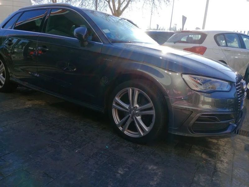 Audi A3 • 2015 • 86,000 km 6