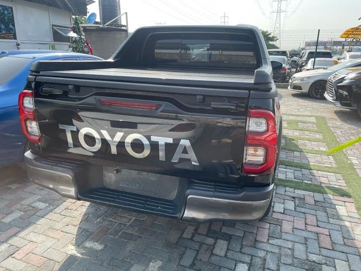 Toyota Hilux • 2020 • 3 km 2