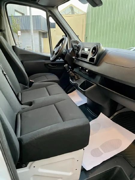 Mercedes-Benz Sprinter • 2019 • 82,200 km 8