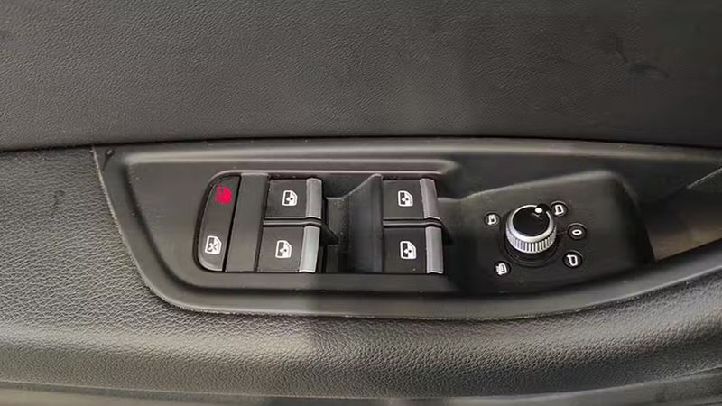 Audi A4 • 2022 • 91,184 km 2