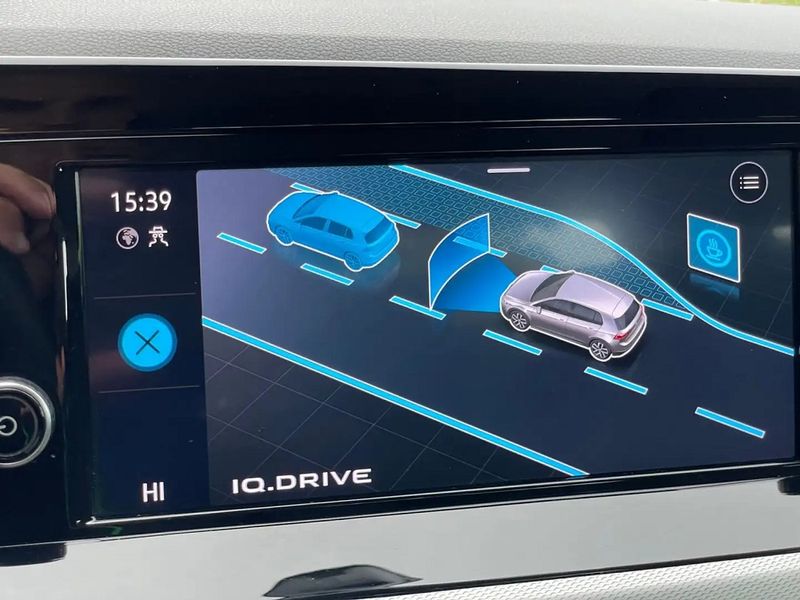 Volkswagen Golf • 2021 • 162,000 km 10