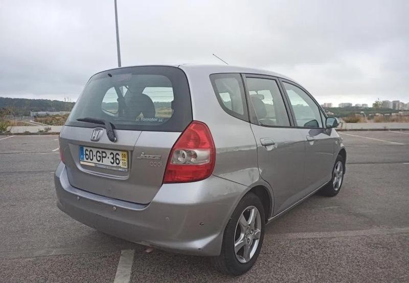Honda Jazz • 2008 • 147,000 km 4