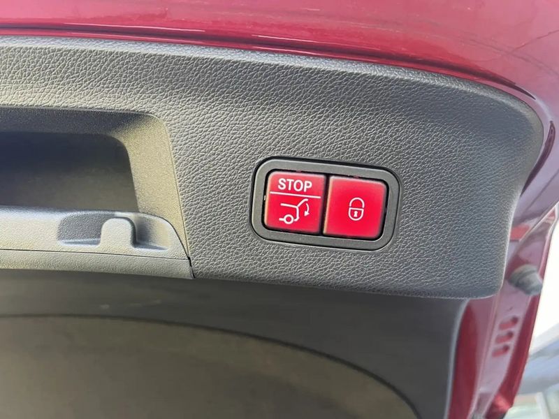 Mercedes-Benz GLE-Class Coupe • 2016 • 129,000 km 14