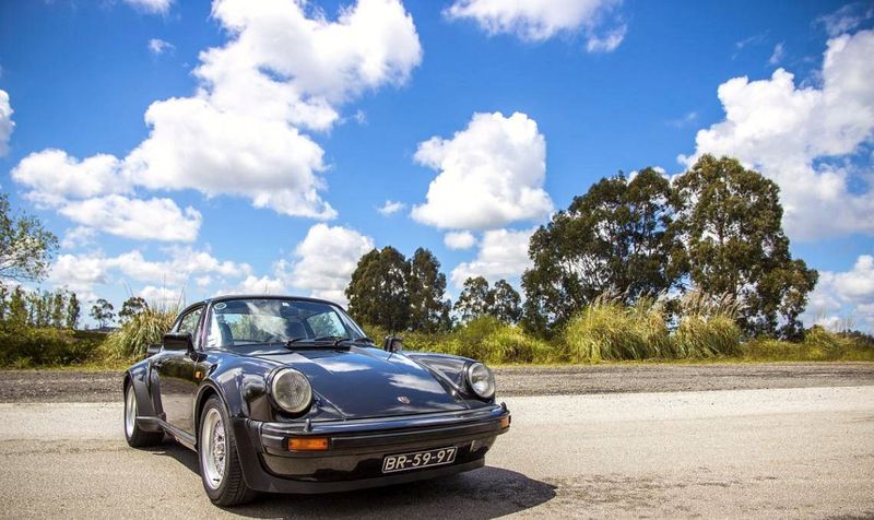Porsche 911 • 1980 • 100,000 km 4