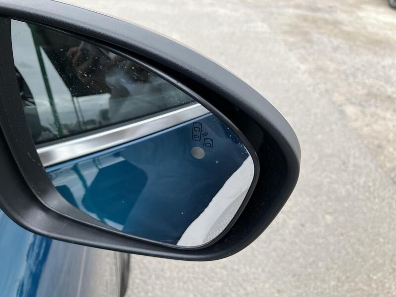 Renault Clio • 2024 • 3,800 km 20