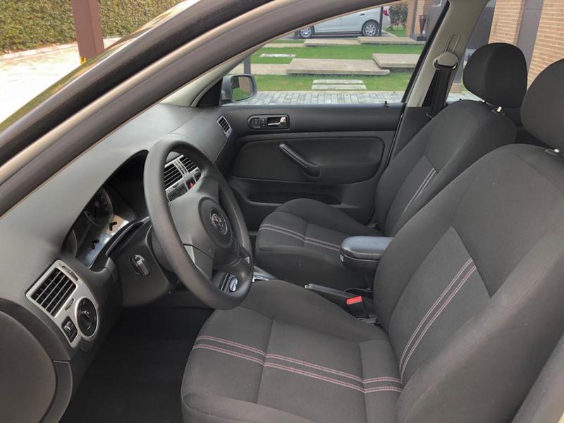 Volkswagen Jetta • 2012 • 81,000 km 3