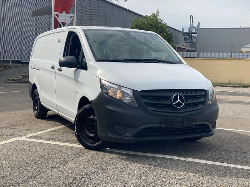 Mercedes-Benz Sprinter • 2018 • 179,990 km 1