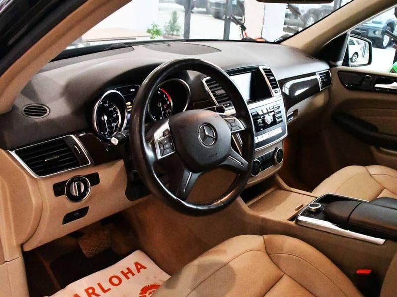 Mercedes-Benz ML350 • 2015 • 125,788 km 10