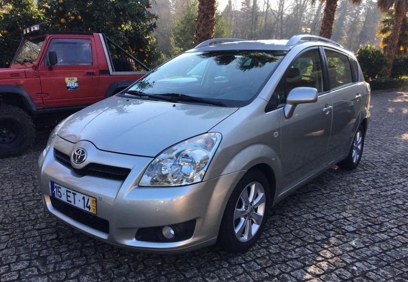 Toyota Corolla • 2007 • 225,000 km 7
