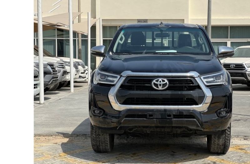 Toyota Hilux • 2022 • 14,000 km 2