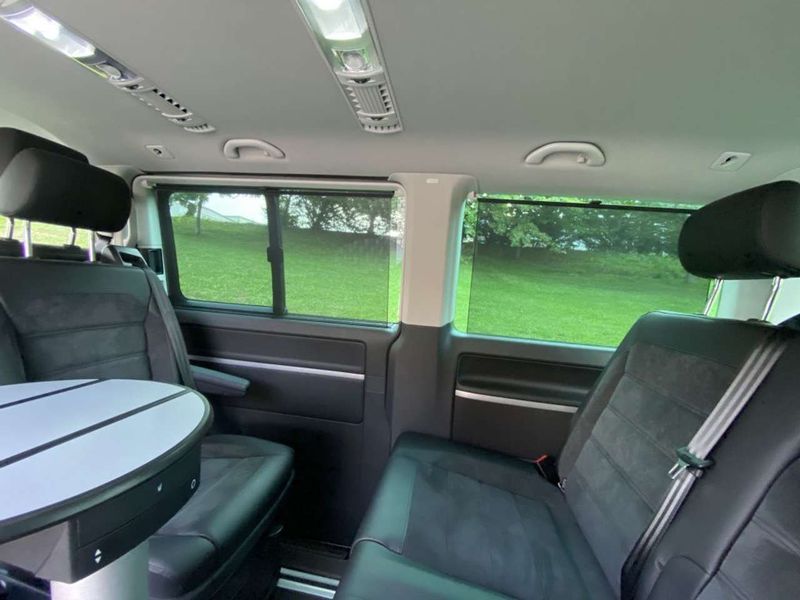 Volkswagen Multivan • 2018 • 91,000 km 6