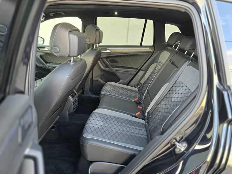 Volkswagen Tiguan • 2022 • 36,150 km 7