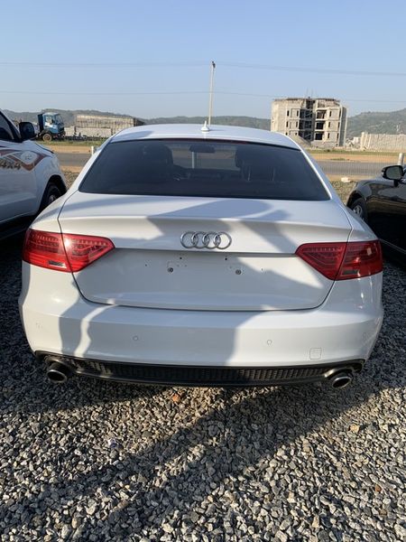 Audi A5 • 2018 • 50,000 km 3