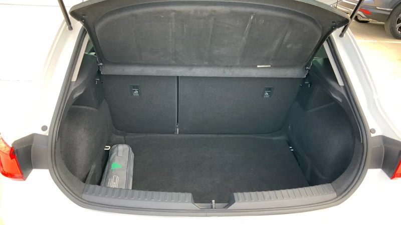 Seat Leon • 2020 • 61,000 km 13