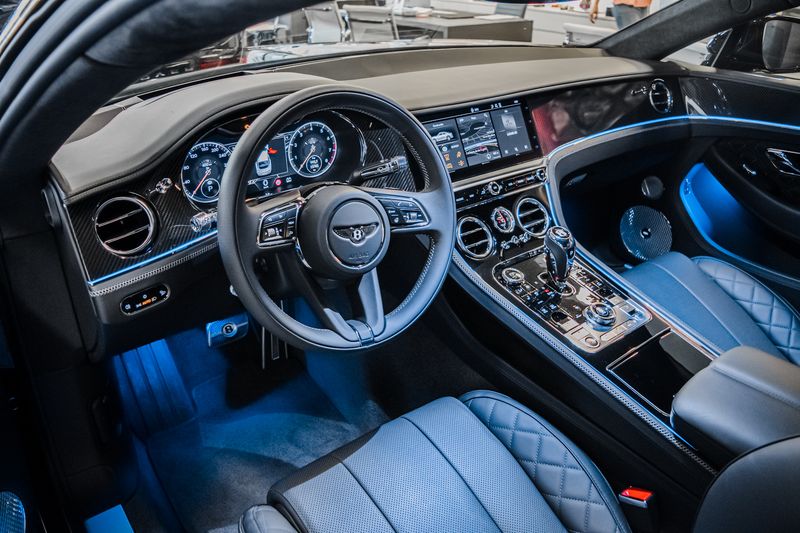 Bentley Continental GT • 2022 • 18,900 km 3