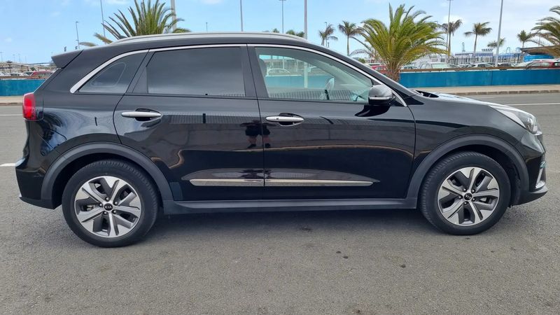 Kia Niro • 2020 • 65,000 km 3