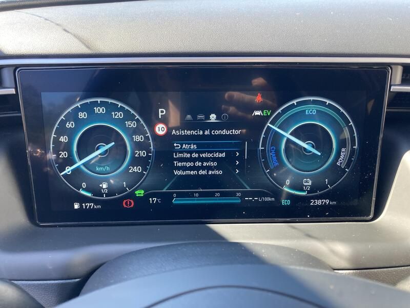 Hyundai Tucson • 2024 • 23,500 km 31