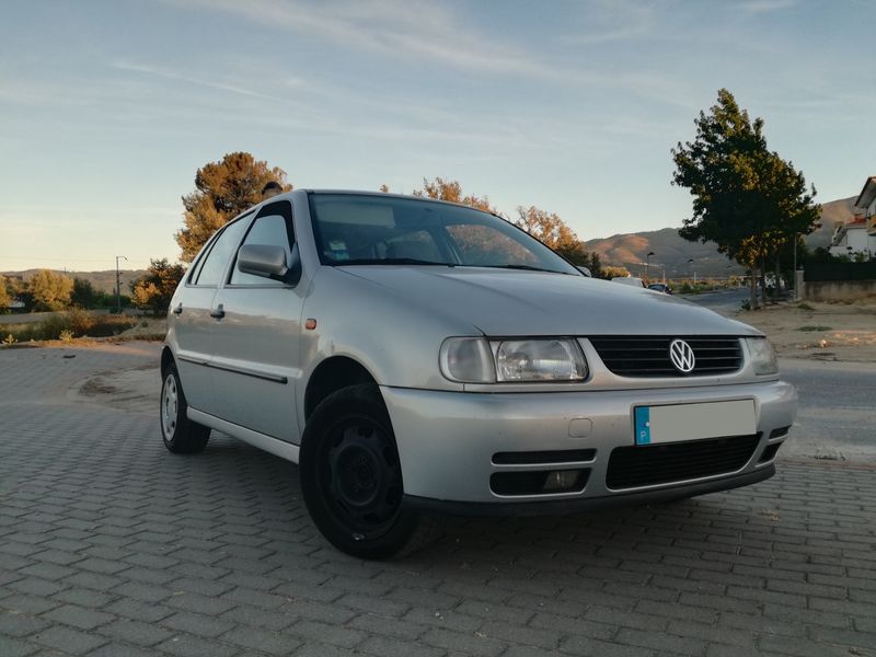 Volkswagen Polo • 1999 • 235,000 km 1