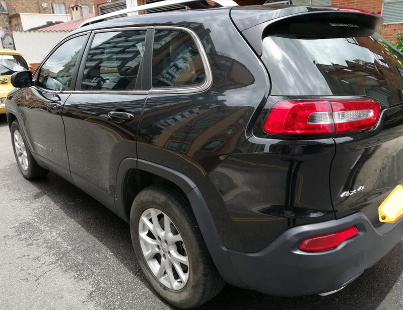 Jeep Cherokee • 2015 • 62,995 km 6