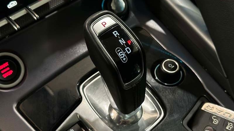 Jaguar F-Type • 2020 • 82,053 km 5