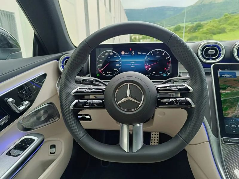 Mercedes-Benz GLE • 2024 • 7,000 km 10