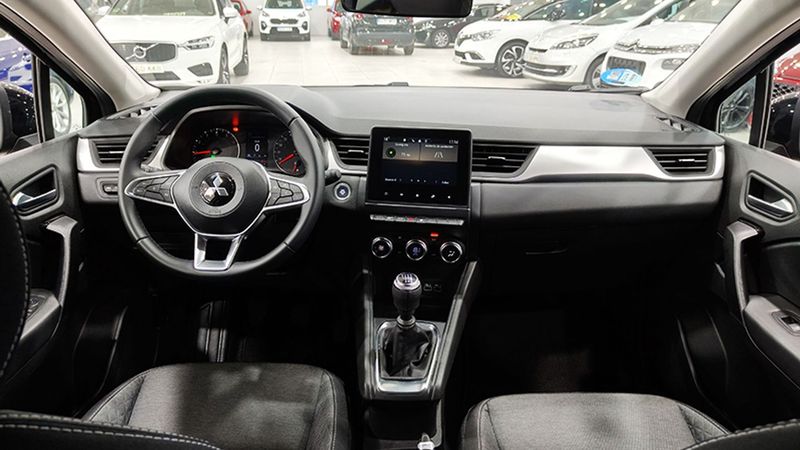 Mitsubishi ASX • 2024 • 25,335 km 5