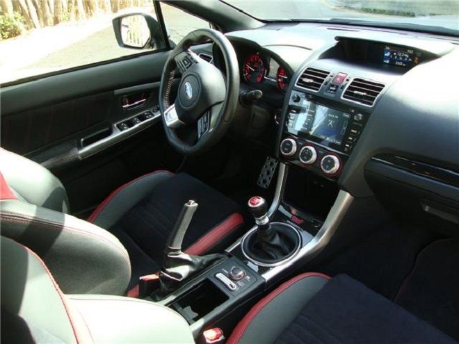 Subaru Impreza WRX • 2016 • 95,600 km 3