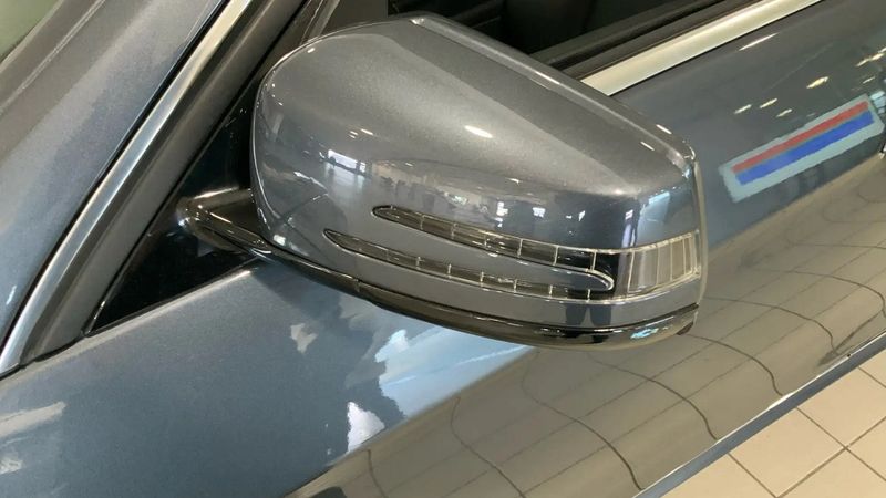 Mercedes-Benz E-Class • 2015 • 100,859 km 5