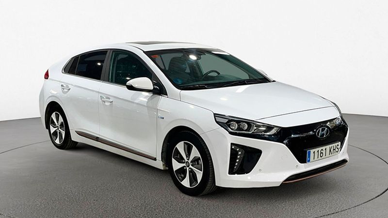 Hyundai Ioniq Electric • 2018 • 109,000 km 2