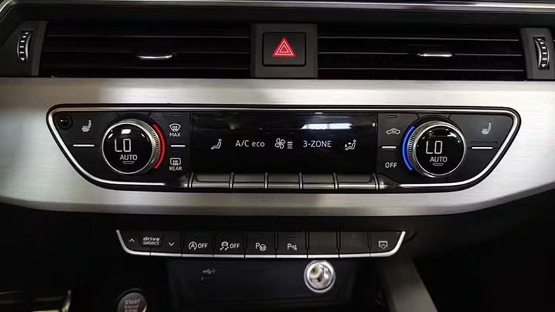 Audi A5 Cabriolet • 2021 • 68,404 km 44