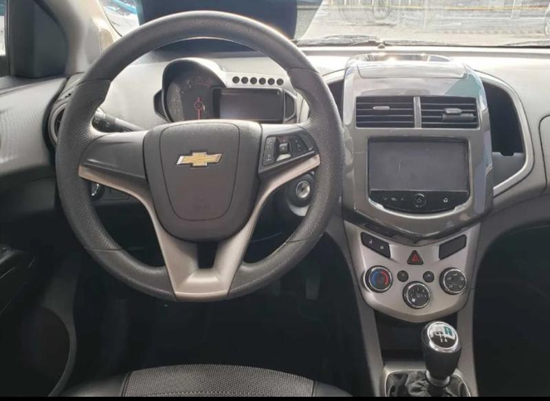 Chevrolet Sonic • 2015 • 78,000 km 4